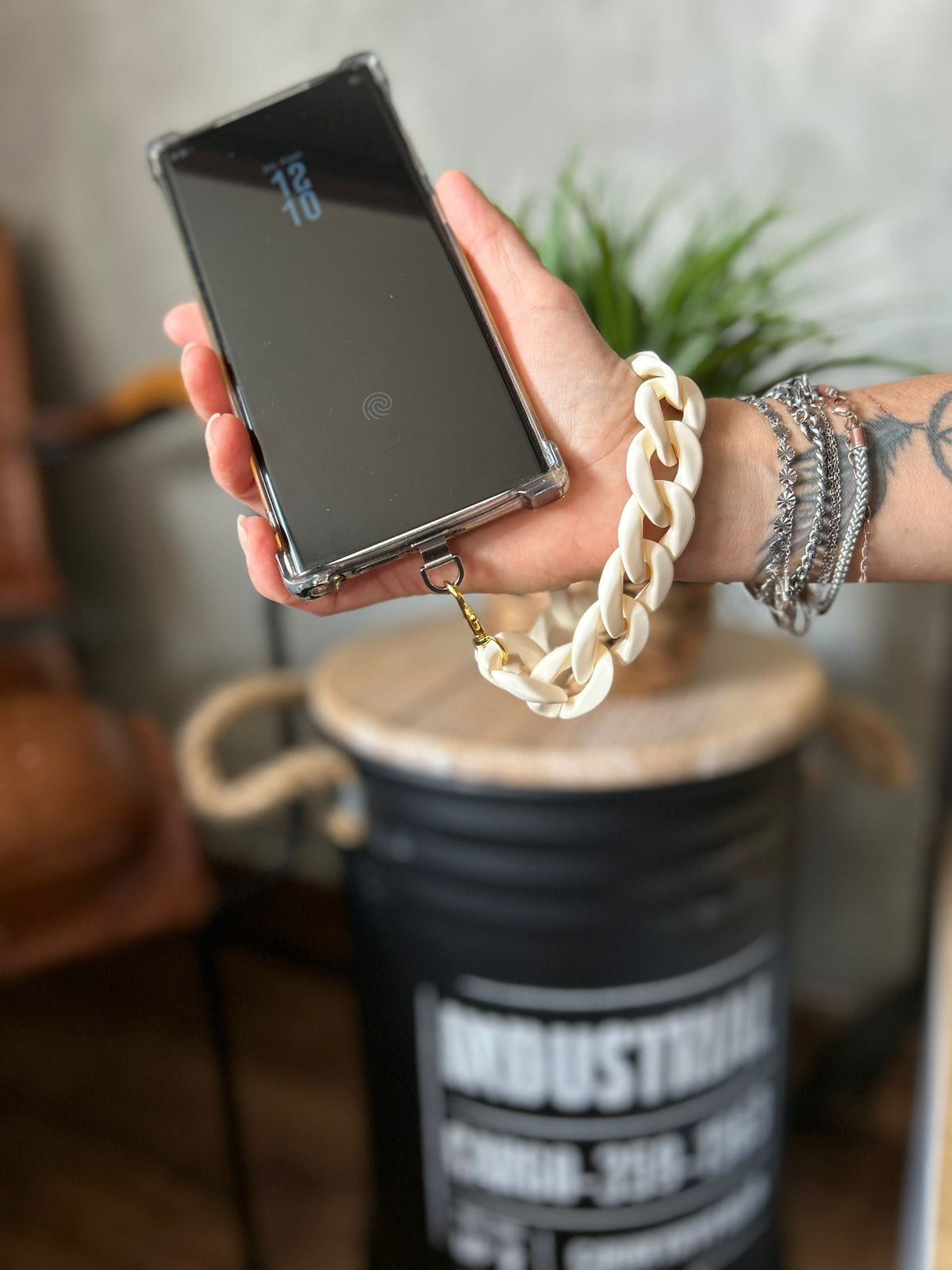 Sangle poignet de téléphone Grosse maille Mat