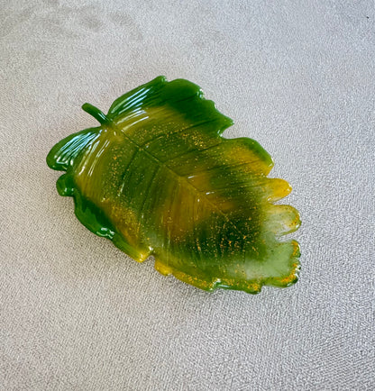 Vide-poche feuille monstera stylisée
